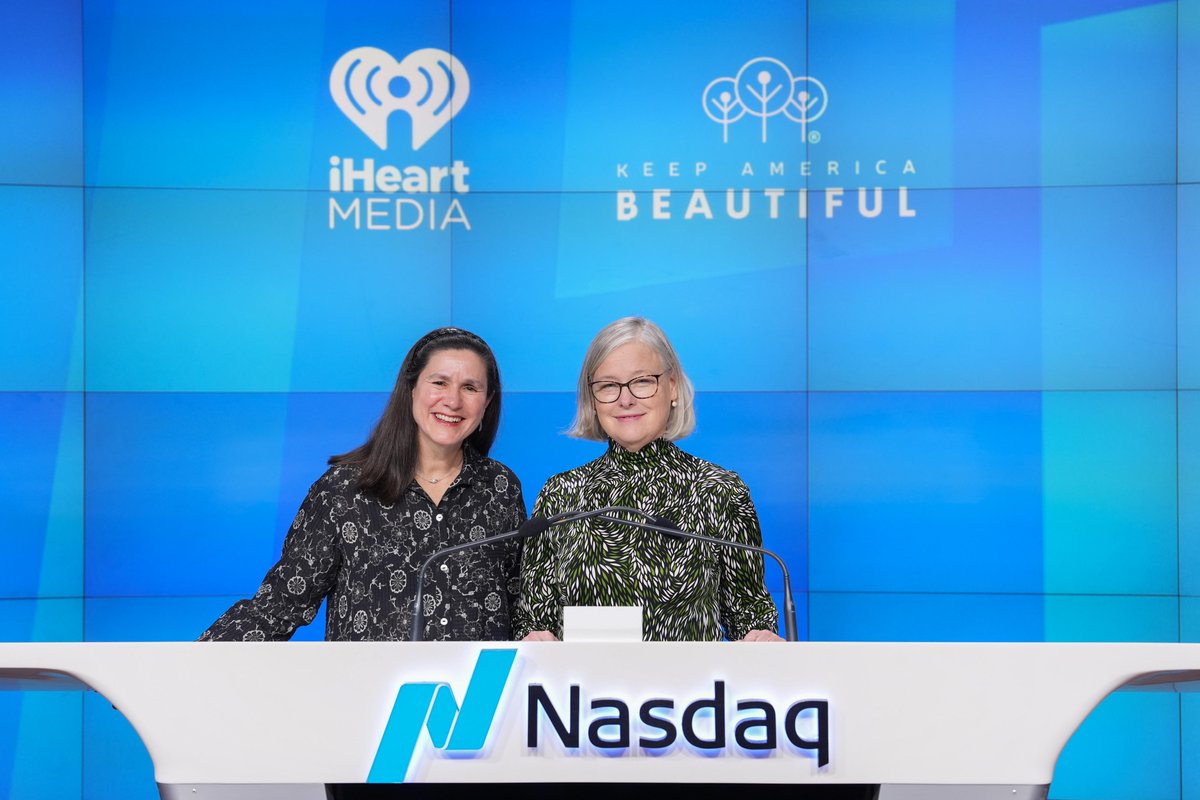 NasdaqExchange's tweet photo. ♻️ Creating a legacy of positive change.

🔔 It’s America Recycles Day—thrilled to welcome @IHeartMedia and @kabtweet to the @NasdaqExchange Opening Bell. 

🌎 Join millions of Americans to help keep our country clean, green and beautiful! https://t.co/IhApGRF9y9