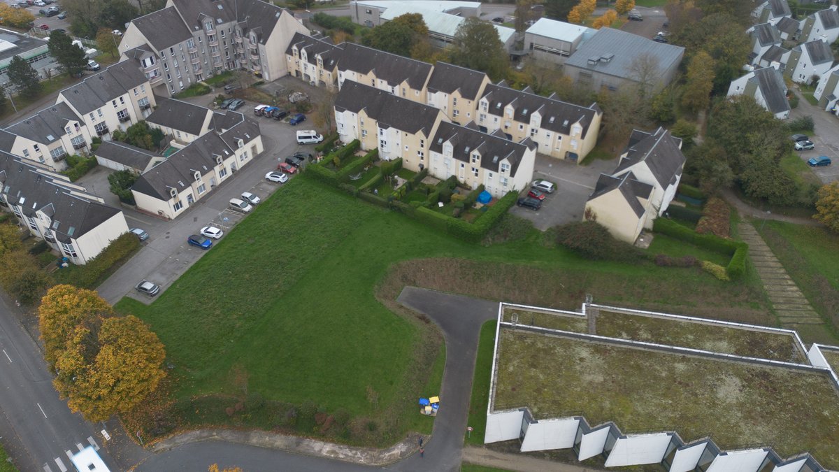 La Ville cède à titre gratuit un terrain pour construire une résidence <a href="/Crous_Normandie/">Crous_Normandie</a>, très attendue depuis la création du site universitaire le rappelle <a href="/ArriveBenoit/">Arrivé Benoît</a> en #ConseilCherbourg.
👉 Elle facilitera l’accès au logement des étudiants et ainsi, aux études supérieures.