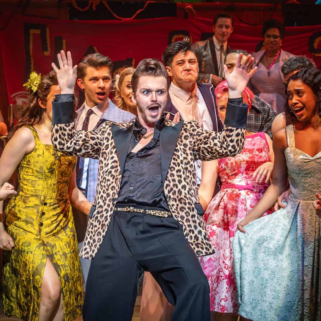 #THEATRE #REVIEW Grease the Musical <a href="/SheffieldLyceum/">SheffieldLyceum</a> "always a fun time" ⭐️⭐️⭐️⭐️thereviewshub.com/grease-the-mus… #Sheffield