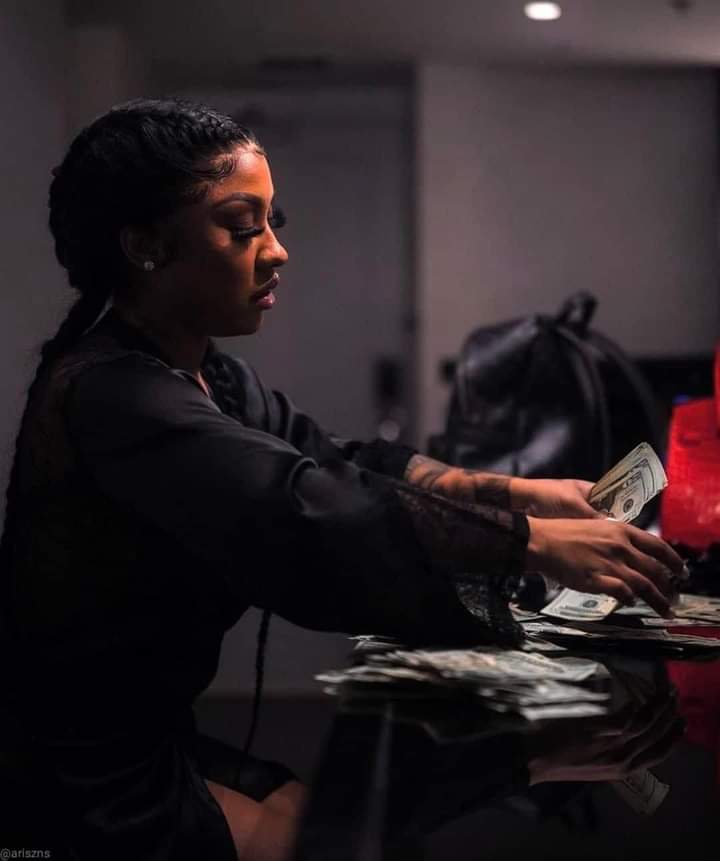 sodiq_best's tweet image. #QuestionForGroup

Is there anyone here looking to get a website for themselves or their business?

Or yo know anyone who needs a website for their business?

Don&apos;t panic, I got your back 

... ⬇️