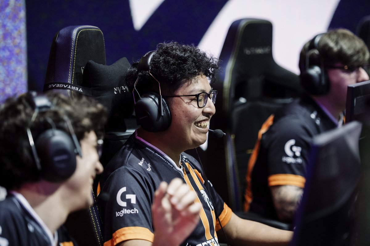 RESUMEN DE RUMORES DE LTA NORTE Y LTA SUR (Act. 13 de noviembre) 

Desde hace semanas se ha recopilado información sobre el mercado de fichajes de esta nueva liga, y ahora finalmente podemos tener una imagen más clara de los 3 equipos latinoamericanos que van a participar.