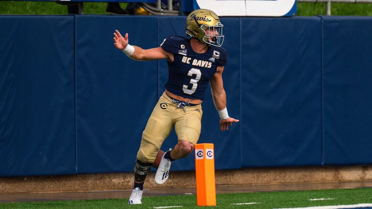 WCCSG_'s tweet photo. Rushing yard leaders in the West(FCS) 🏈

1. Targhee Lambson(S. Utah) 1597 🤯
2. Scottre Humphrey(MSU) 1191 💪🏻 
3. Lan Larison(UC Davis) 1061
4. Damon Bankston(Weber) 1050
5. Elijah Tau-Tolliver(Sac St) 869 https://t.co/1xbBrvpQuk