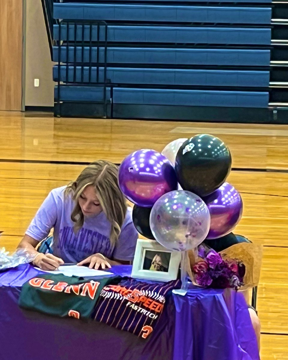 Raylee Crook tweet media