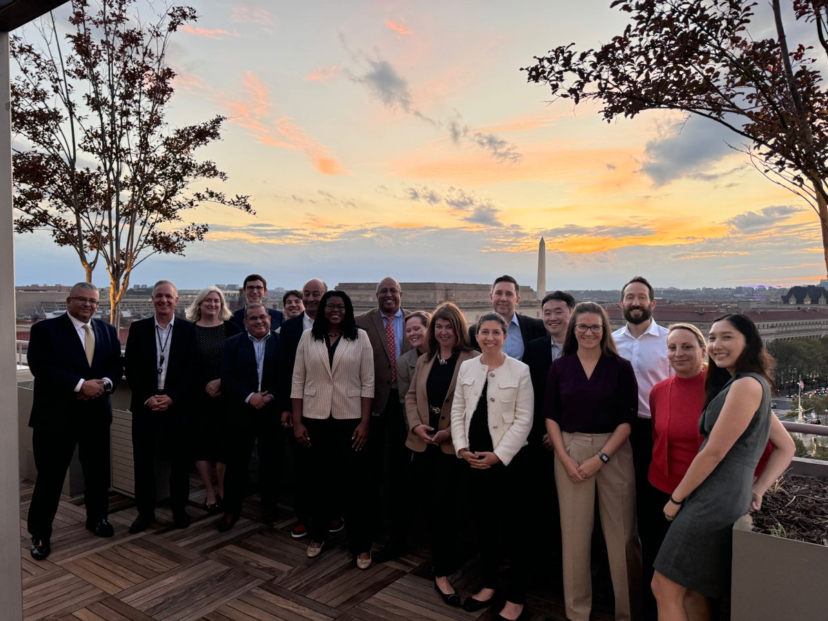 TMobilePolicy's tweet image. Last week, @TMobile hosted a @USITUA roundtable with U.S. Government representatives discussing how best to advance U.S. interests and priorities at the #ITU and build the next generation of leadership. Thank you to the @StateDept, @FCC and @NTIAgov participants for an insightful…