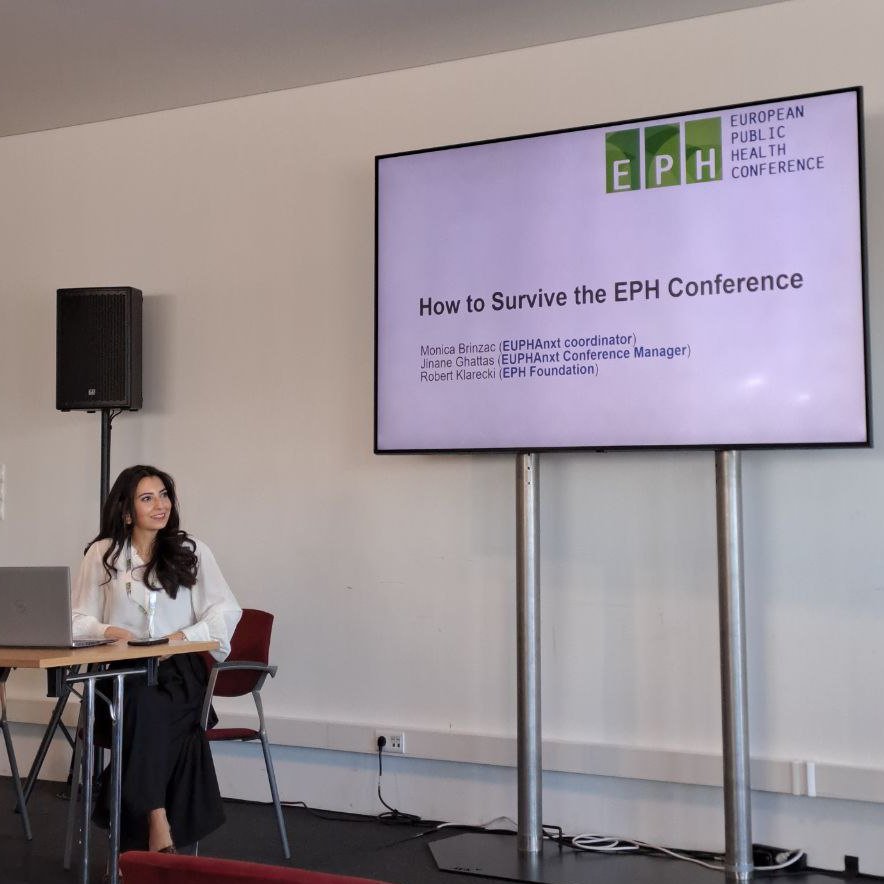 Today we joined <a href="/EUPHAnxt/">EUPHAnxt</a> to host the first Round Table, 'Navigating the 17th European Public Health Conference,' It offered first-time attendees tips on navigating the program, networking, session selection, and well-being. Thanks to all who joined and engaged! #EUPHA2024
