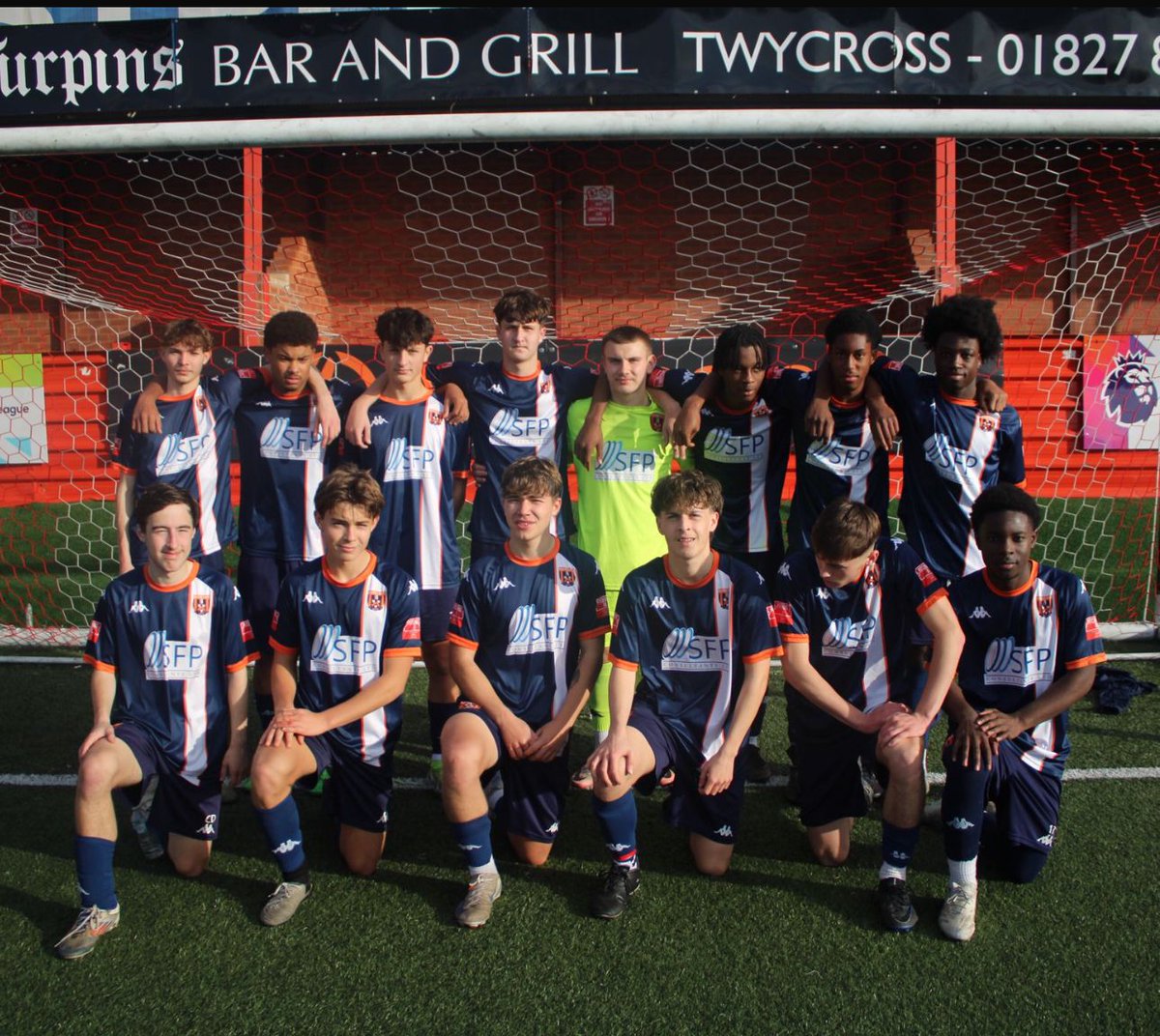 A massive win for the young bards today. beating league favourites Tamworth with a controlled 6-1 win.  With goals coming from Louis Crook 1, Jack Cund 1, Nabil Mwalim 1 and Mel Brook 3. Mom was Kymarni Farrell 🧡💙