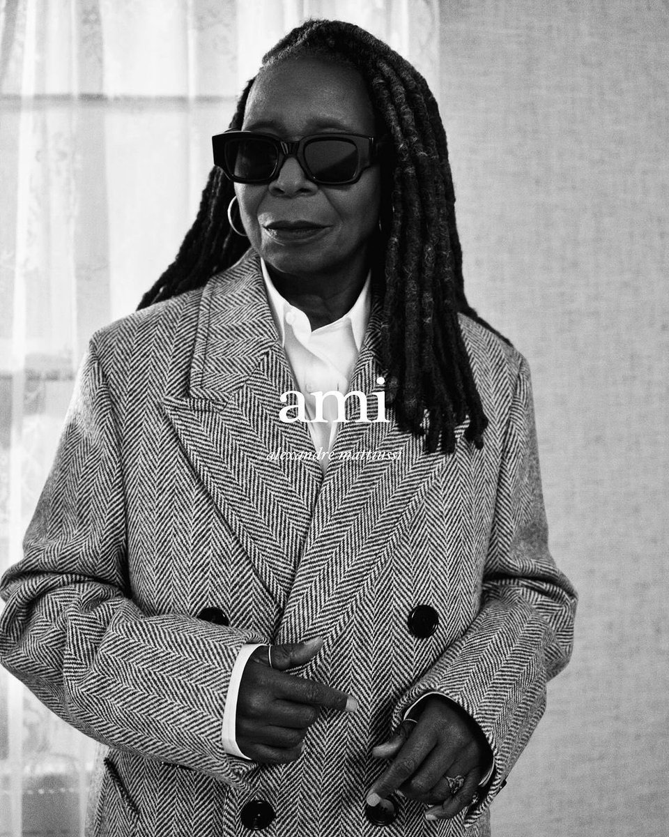 therobmilton's tweet image. - Sister Mary Clarence snapped.