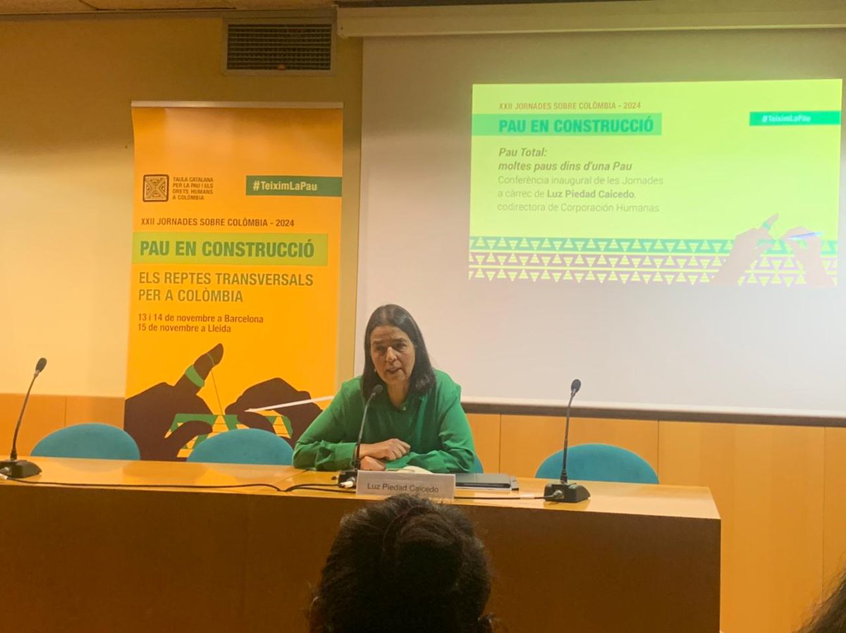 CooperAcció (@cooperaccio) on Twitter photo 🪡Avui ens trobem a les XXII Jornades sobre Colòmbia de la <a href="/TaulaColombia/">Taula Colòmbia</a>
👉🏽Escoltem a Luz Piedad Caicedo, codirectora de <a href="/HumanasColombia/">Corporación Humanas</a>, sòcia de CooperAcció al país en la conferència inaugural de les jornades sobre la construcció de Pau 🪡Avui ens trobem a les XXII Jornades sobre Colòmbia de la <a href="/TaulaColombia/">Taula Colòmbia</a>
👉🏽Escoltem a Luz Piedad Caicedo, codirectora de <a href="/HumanasColombia/">Corporación Humanas</a>, sòcia de CooperAcció al país en la conferència inaugural de les jornades sobre la construcció de Pau