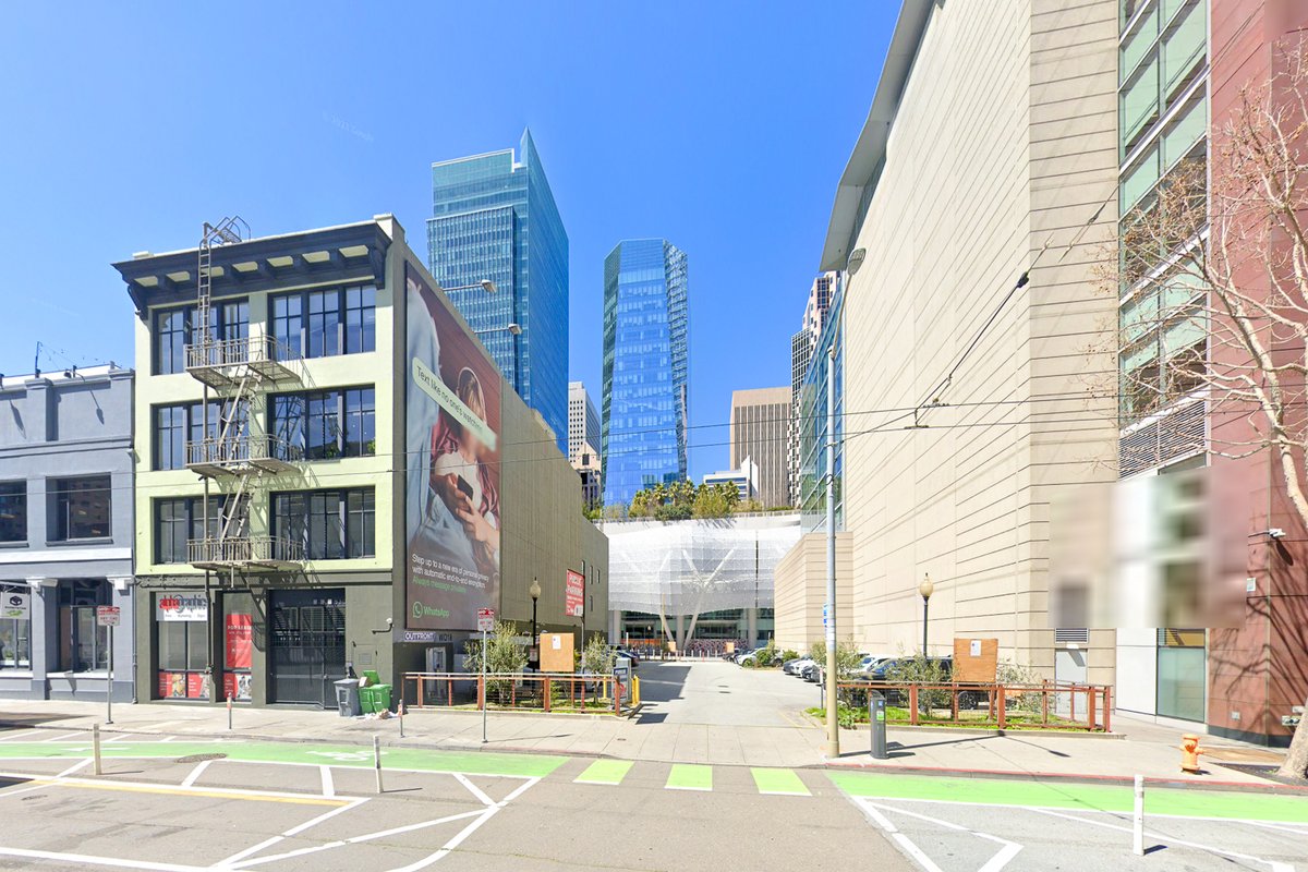 A 72-story residential tower was just approved by San Francisco...

• 672 apartments
• parking for 149 cars &amp; 456 bicycles
• bridge connecting to rooftop park (Salesforce Park)
• current site is a surface lot (see last photo)
• property last sold in 2003 for $4.1 million