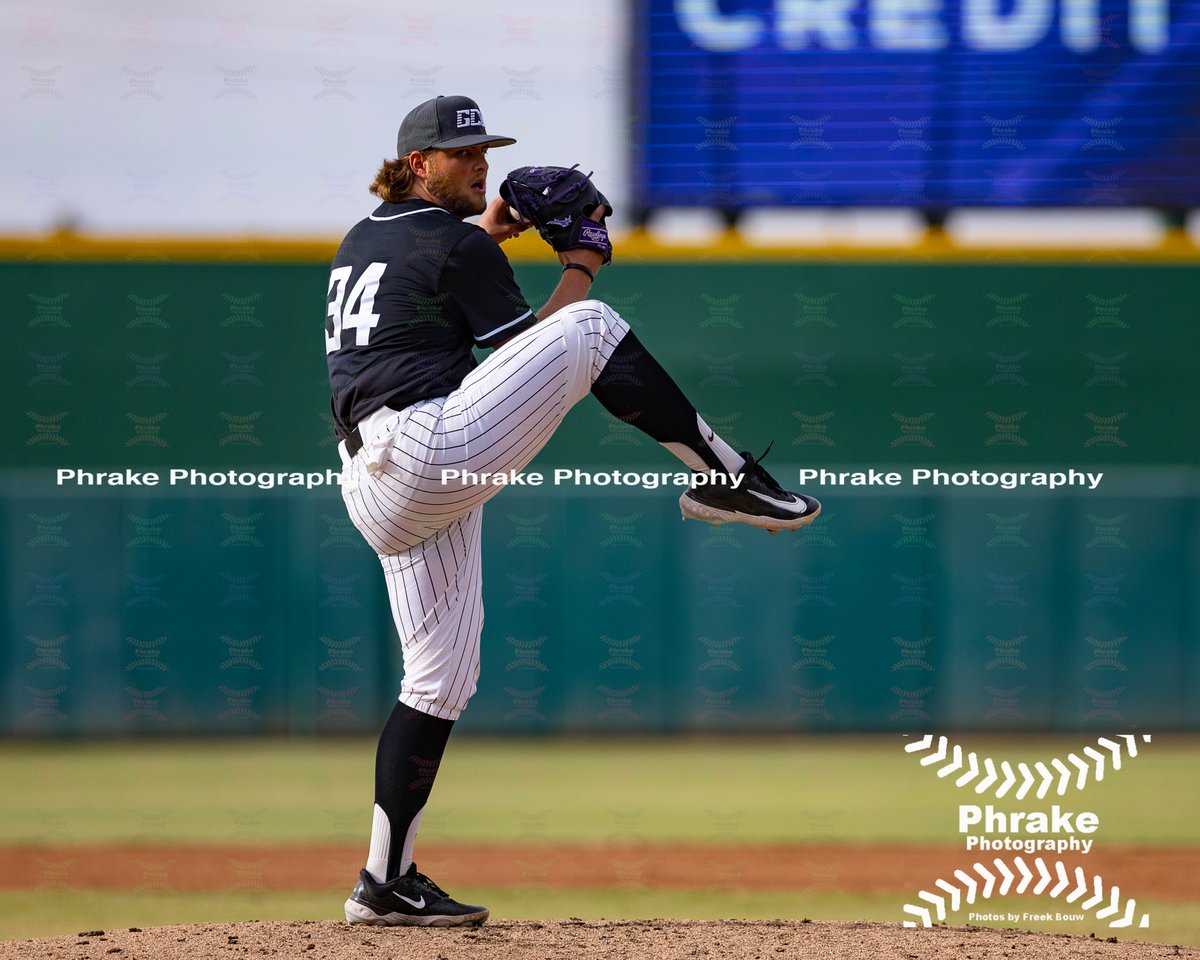 Phrake Photography tweet media