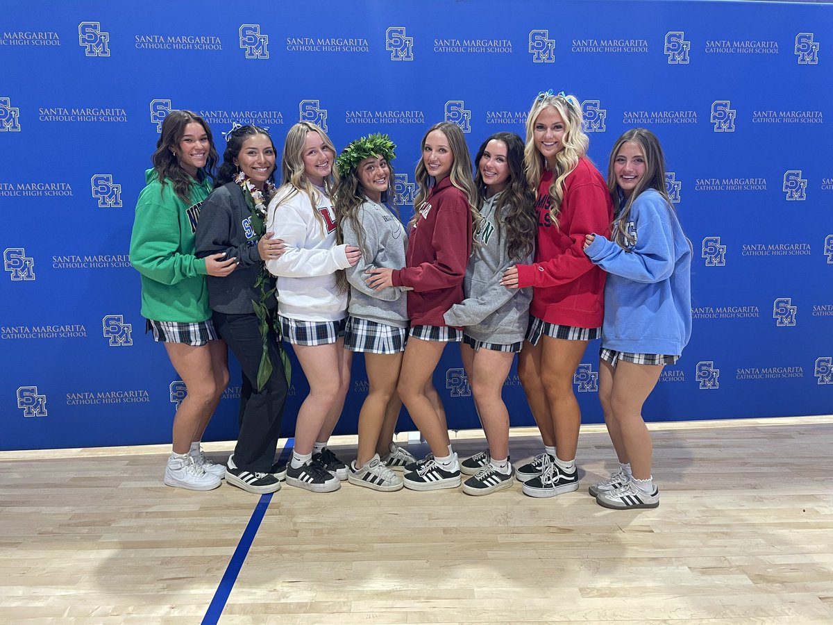 SMCHS Softball tweet media