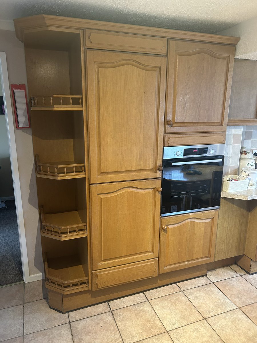 Kevin Robins Kitchen and Furniture Spraying tweet media