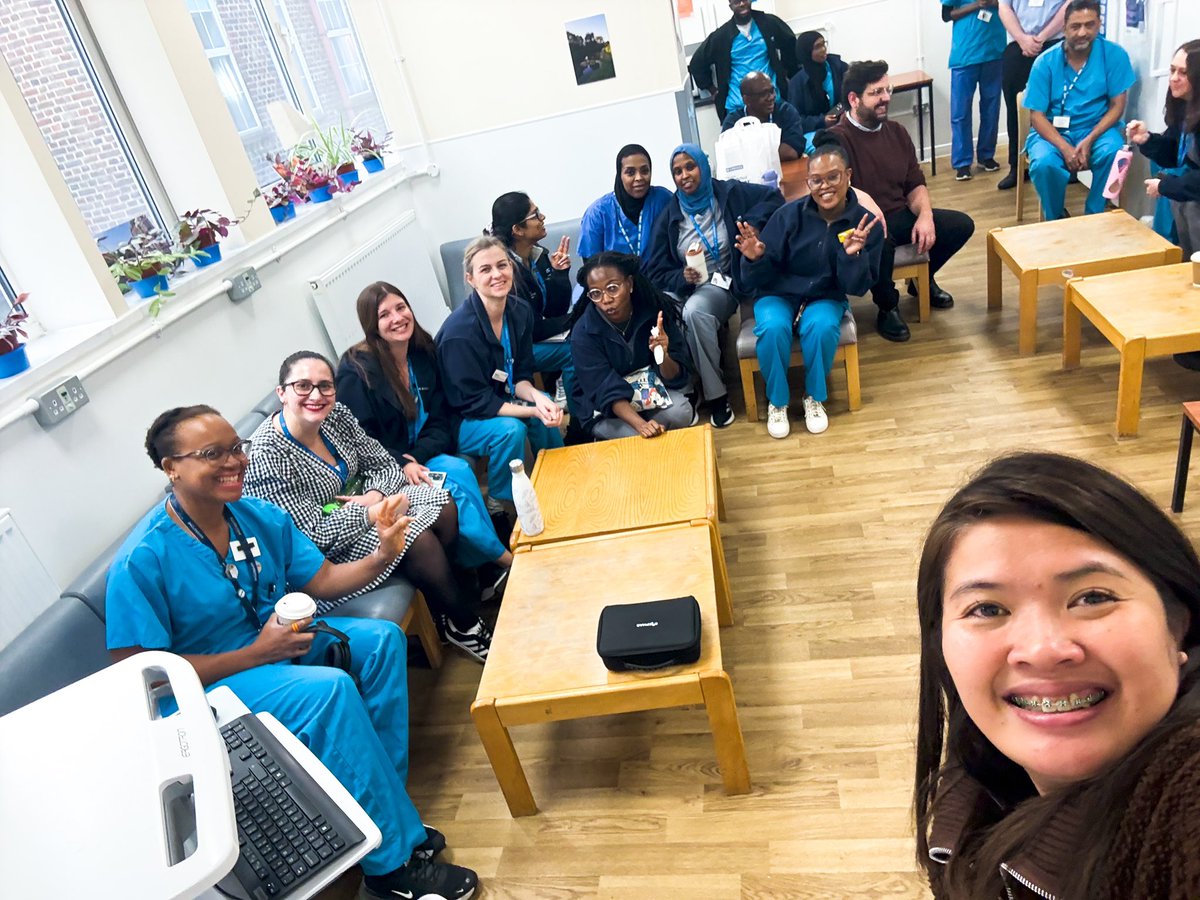 Another teaching session about dementia today with our team from Imaging department in Hammersmith hospital! Thank you all for coming! ❤️❤️❤️ <a href="/ImperialPeople/">Imperial People 💙</a> <a href="/dementia_icht/">dementiacare_imperial</a> <a href="/smurphy_nurse/">Sarah Haines</a>