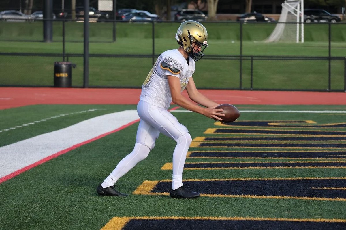 Adrian Alena tweet media