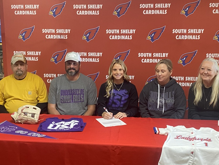 ShelbyCoRIV's tweet photo. Congratulations to Sofia Eleazarraraz on her collegiate signing today with the University of Sioux Falls. She will be playing softball for the Cougars. https://t.co/mLFGfKicYc