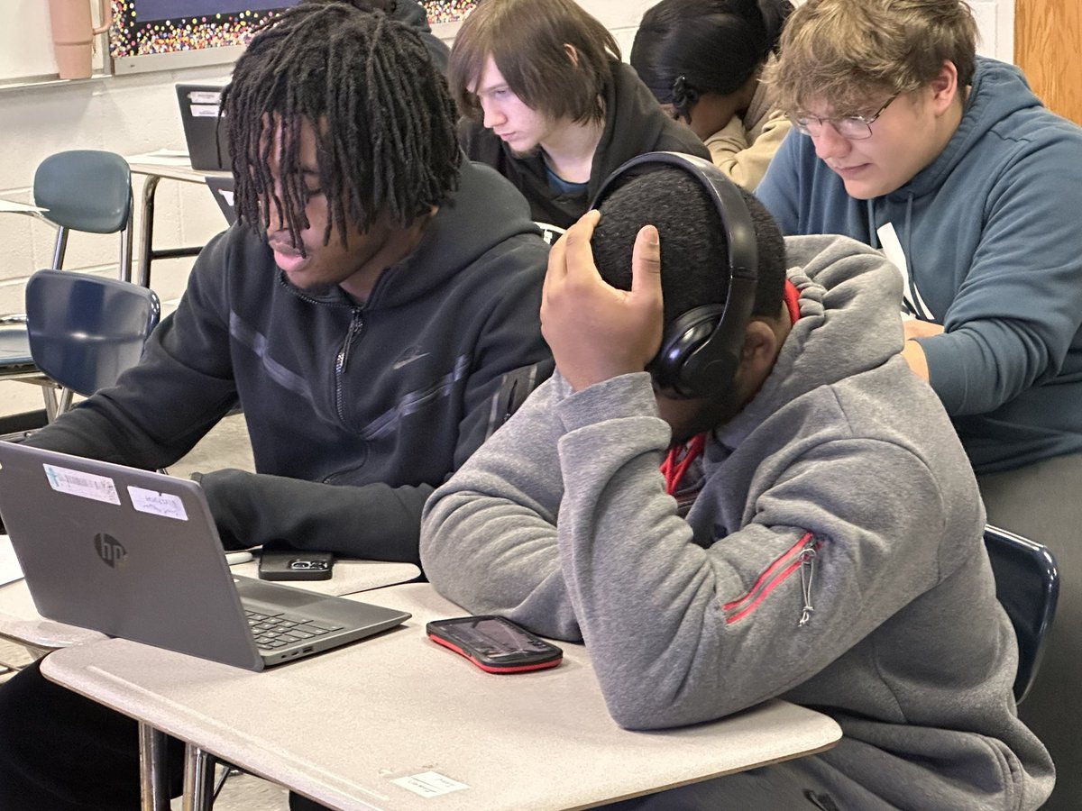 Devem's tweet photo. The history of the disability rights movement is inseparable from the civil rights movement, both of which strive for equality, justice, and inclusion!  Students today are researching these defining movements in America History!  @PamPackWHS  @BeaufortCoSchNC #backintheclassroom https://t.co/copbWLWW84