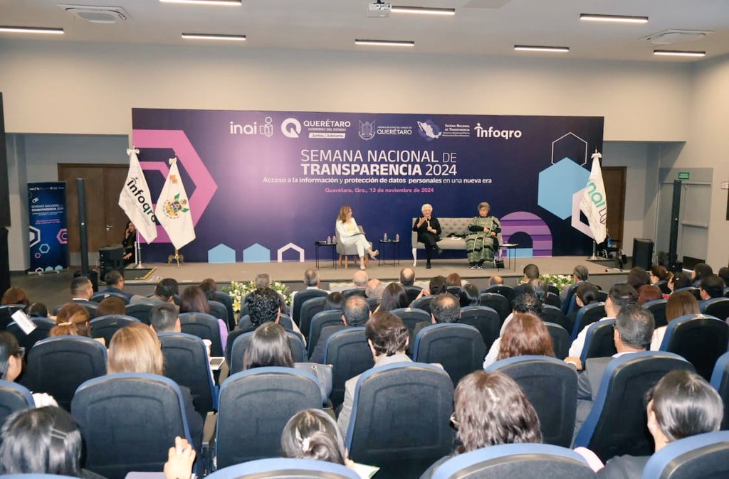Comisionada de <a href="/INAImexico/">INAI</a> <a href="/bl_ibarra/">Blanca Lilia Ibarra</a> presentó el Conversatorio de alto nivel ‘Transparencia y gobernanza: indicadores para una democracia’ con participaciones especiales de la Pdta. del Consejo Rector <a href="/IntegridadMx/">Transparencia Mexicana</a> María Marván Laborde y <a href="/BeatrizParedes/">Beatriz Paredes</a> Senadora LXV Legislatura