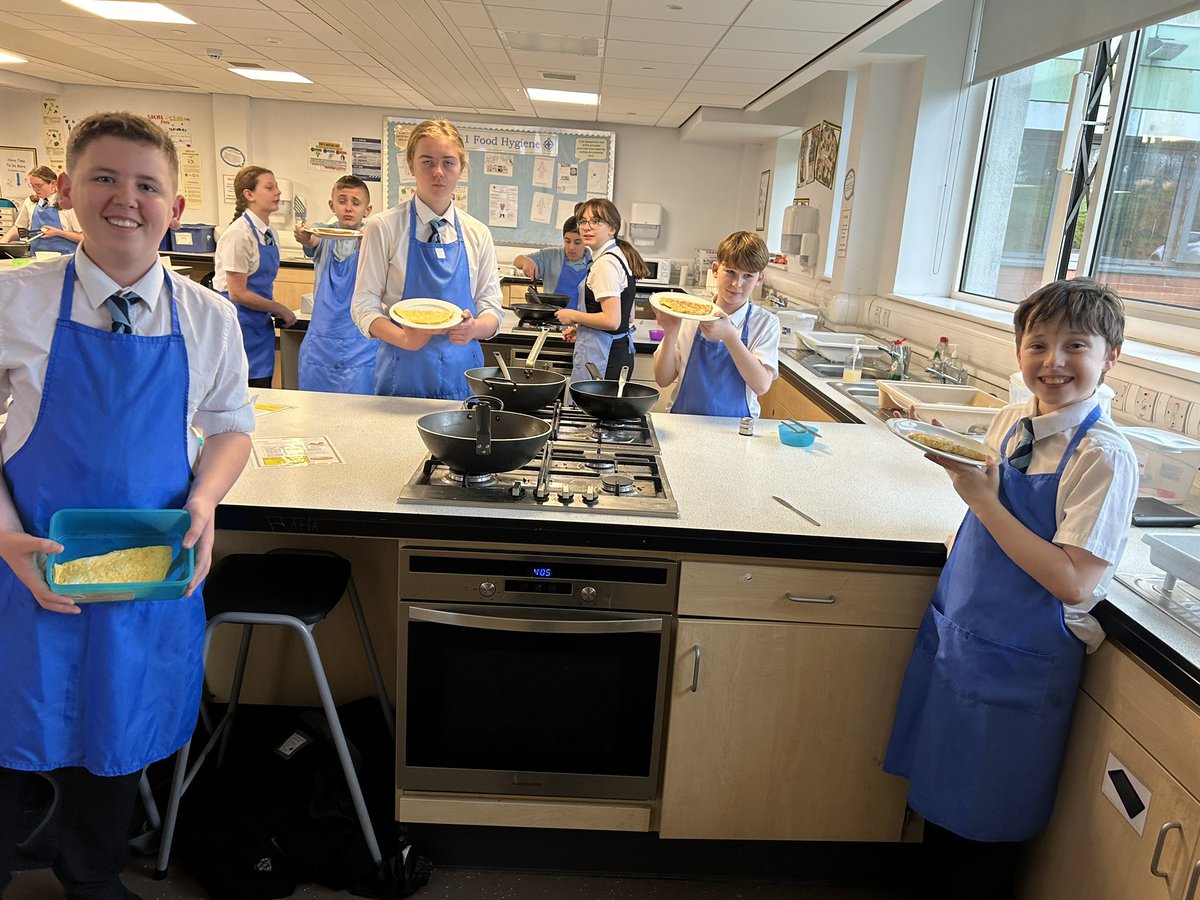 First time cooking for 1.4 today .. Eggscellent omelettes from all 🍳😋 <a href="/_stcolumba/">St.Columba's HS, Gourock</a>