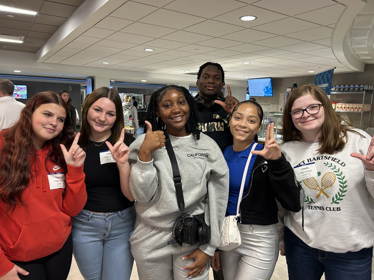 Leeds High School tweet media