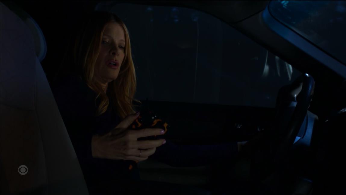 KingMinos777's tweet photo. Phyllis [after reading another 'Sharon' text']: "Oh my God, shut up Sharon, shut ...!" 
[sounds of automobile brakes screeching/horn] 

#YR #YR13K 💥 https://t.co/wh72s4WGal