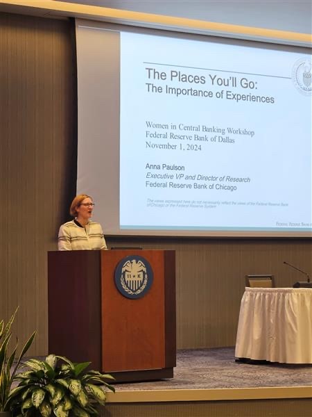 Anna Paulson (@annap_2013) on Twitter photo It was an honor to join everyone at the Dallas Fed for the Women in Central Banking workshop hosted by <a href="/DallasFed/">Dallas Fed</a> and <a href="/NorgesBank/">Norges Bank</a>. Thank you to the organizers for inviting me to give the keynote speech and to all of the participants for the inspiring and thoughtful conversations. It was an honor to join everyone at the Dallas Fed for the Women in Central Banking workshop hosted by <a href="/DallasFed/">Dallas Fed</a> and <a href="/NorgesBank/">Norges Bank</a>. Thank you to the organizers for inviting me to give the keynote speech and to all of the participants for the inspiring and thoughtful conversations.