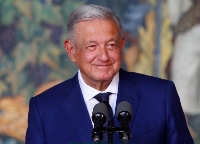 ERICKITIN's tweet photo. FELIZ, FELIZ CUMPLEAÑOS al MEJOR PRESIDENTE DEL
MUNDO ENTERO❣️🎂🎉 ⁦@lopezobrador_⁩ https://t.co/94I1c4lUaM