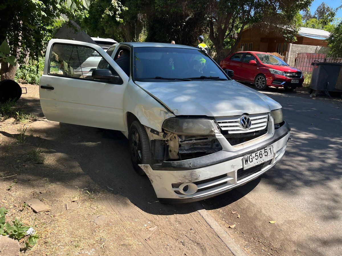 danielxd24's tweet photo. @alegriagonzaa @__AnahiSin_S @SYDNEYHOUSTON @reddeemergencia @Carlos_tmk @cleivamoris @djgraff_German De hecho si choco un poco mas adelante en el canelo contra un vehículo estacionado fue detenido por carabineros en estado de ebriedad https://t.co/5HSiQ5jQZo