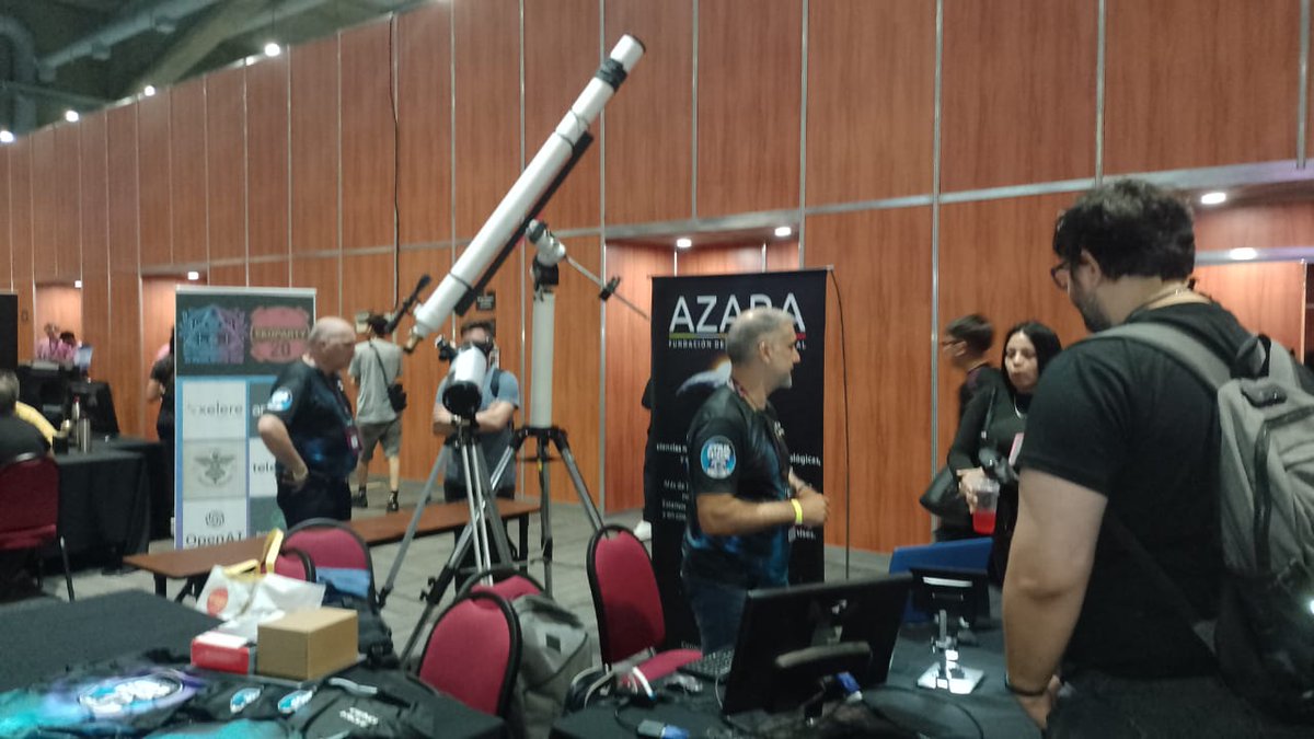StarH4ck (@starh4ckspace) on Twitter photo A las 16 horas en <a href="/ekoparty/">Ekoparty | Hacking everything</a> podes aprender como armar un telescopio. A las 16 horas en <a href="/ekoparty/">Ekoparty | Hacking everything</a> podes aprender como armar un telescopio.