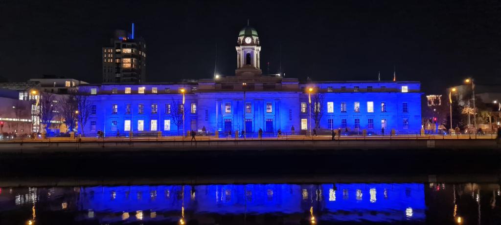 Louise M Murphy (@louisemmurphy1) on Twitter photo What a stunning sight 😍
Cork City Hall lit up blue to support international #ANP week.
Thank you 🫶 💙💙💙
<a href="/CUH_Cork/">Cork University Hospitals</a> <a href="/CuhANP/">CUH Advanced Nurse Practitioners</a> <a href="/chiefnurseIRE/">CNO's Office</a> <a href="/uccnursmid/">UCC School of Nursing & Midwifery 🌈</a> <a href="/BridAOSullivan/">Bridie O'Sullivan</a> <a href="/NMPDUCorkKerry/">NMPDU South West</a> <a href="/iaanmp/">IAANMP</a> <a href="/Magnet4europeH/">Magnet4Europe Cork University Hospital</a> <a href="/SIVUH/">South Infirmary Victoria University Hospital</a> <a href="/mercy_nursing/">Mercy University Hospital Cork Nursing</a> <a href="/CorkKerryCH/">Cork Kerry Community Healthcare</a> What a stunning sight 😍
Cork City Hall lit up blue to support international #ANP week.
Thank you 🫶 💙💙💙
<a href="/CUH_Cork/">Cork University Hospitals</a> <a href="/CuhANP/">CUH Advanced Nurse Practitioners</a> <a href="/chiefnurseIRE/">CNO's Office</a> <a href="/uccnursmid/">UCC School of Nursing & Midwifery 🌈</a> <a href="/BridAOSullivan/">Bridie O'Sullivan</a> <a href="/NMPDUCorkKerry/">NMPDU South West</a> <a href="/iaanmp/">IAANMP</a> <a href="/Magnet4europeH/">Magnet4Europe Cork University Hospital</a> <a href="/SIVUH/">South Infirmary Victoria University Hospital</a> <a href="/mercy_nursing/">Mercy University Hospital Cork Nursing</a> <a href="/CorkKerryCH/">Cork Kerry Community Healthcare</a>
