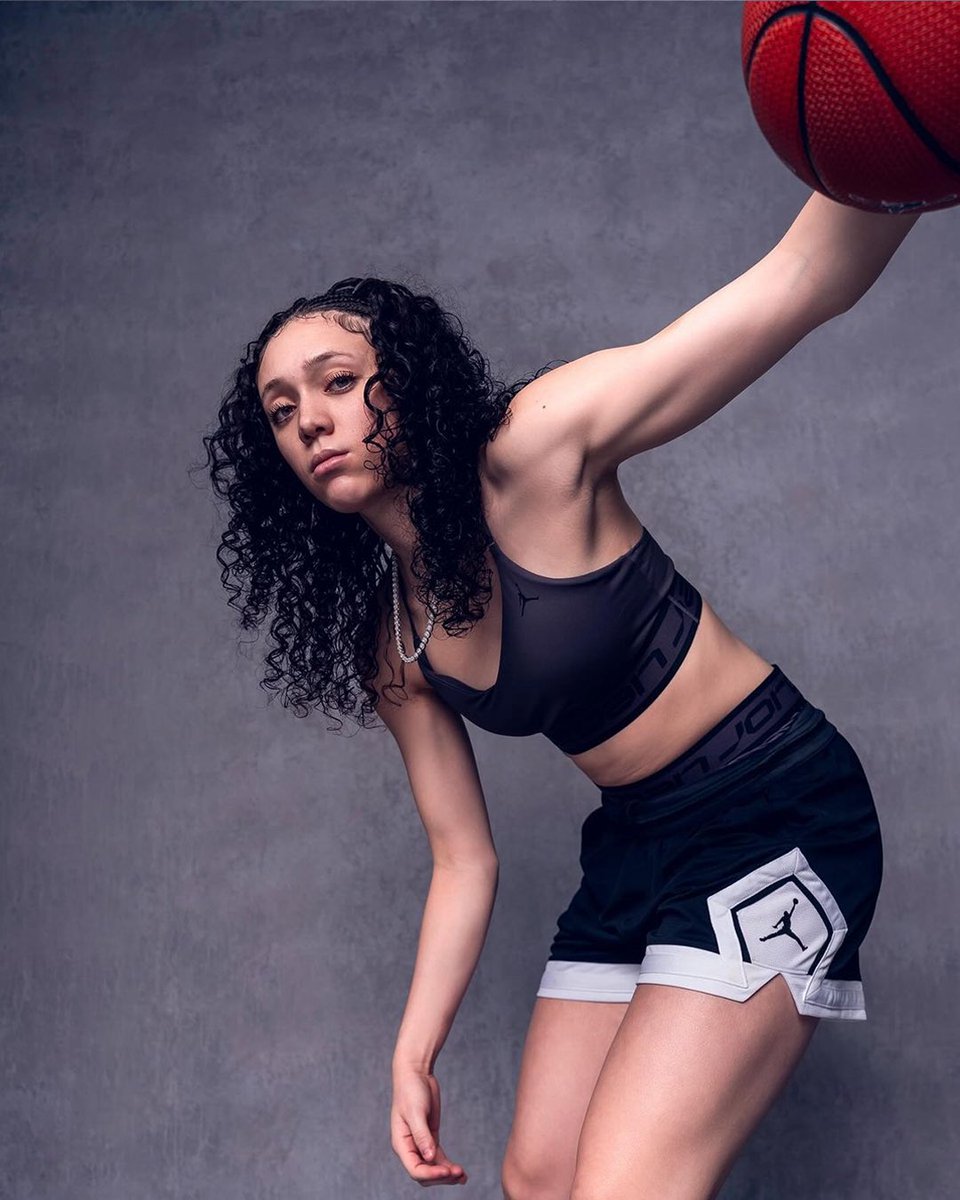 PostHer Chill tweet media