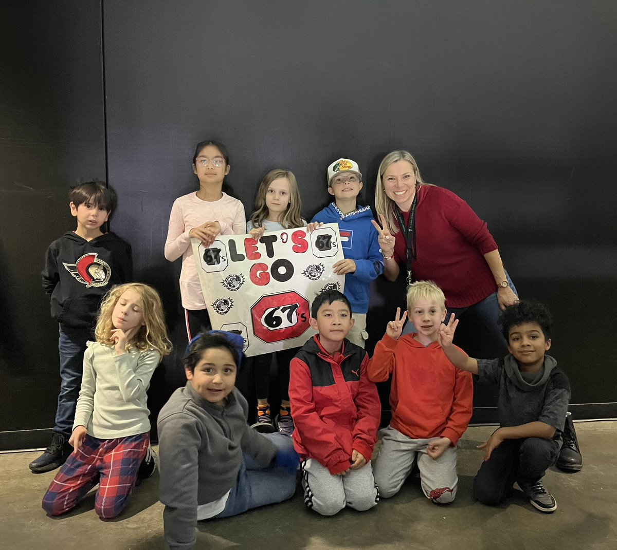 BrynczkaMs's tweet photo. A super fun day at the Ottawa 67’s game today. 🥅🏒Thank you @Angelo_Bruno2 for organizing!! @StLukeNepean @Ottawa67sHockey https://t.co/BQkVNyW9i7