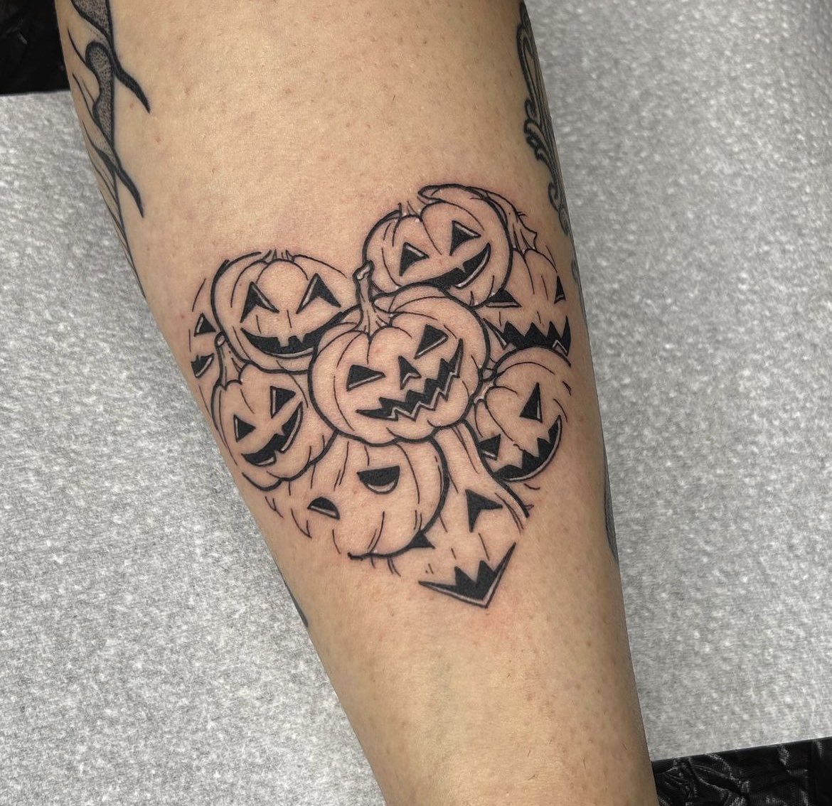 nancyctattoos's tweet image. Booking for Feb/March time atm, drop me a message to get booked in 🙏🏻