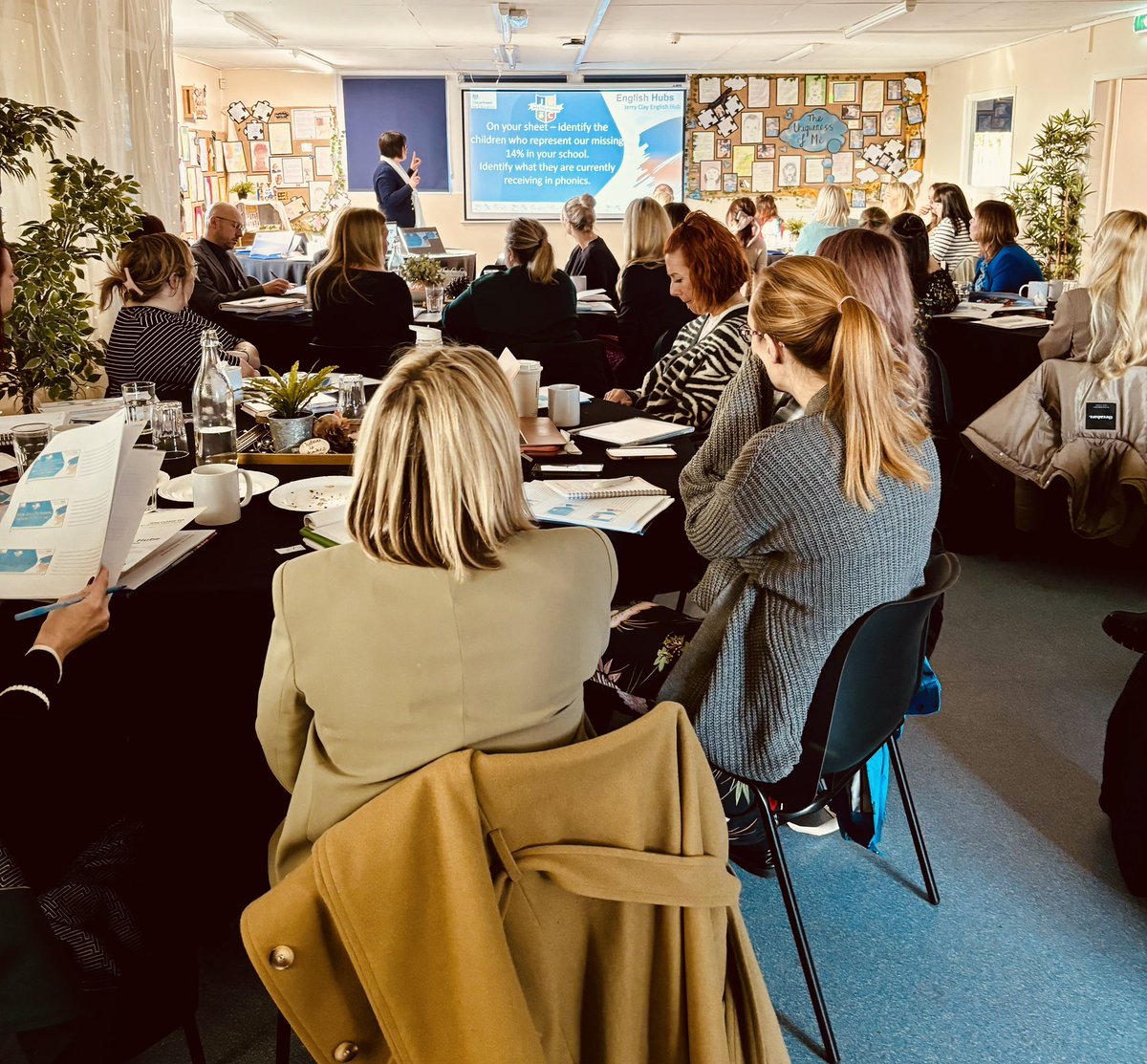 What a brilliant day we have had with our 24 Wave 5 schools!

Thank you to all our schools for their dedication &amp; commitment to our programme. What a team! 

#EarlyReading #Fluency #Phonics #LoveOfReading 

Thank you <a href="/JoPetersEYFS/">Jo Peters</a> for joining us too 🧡