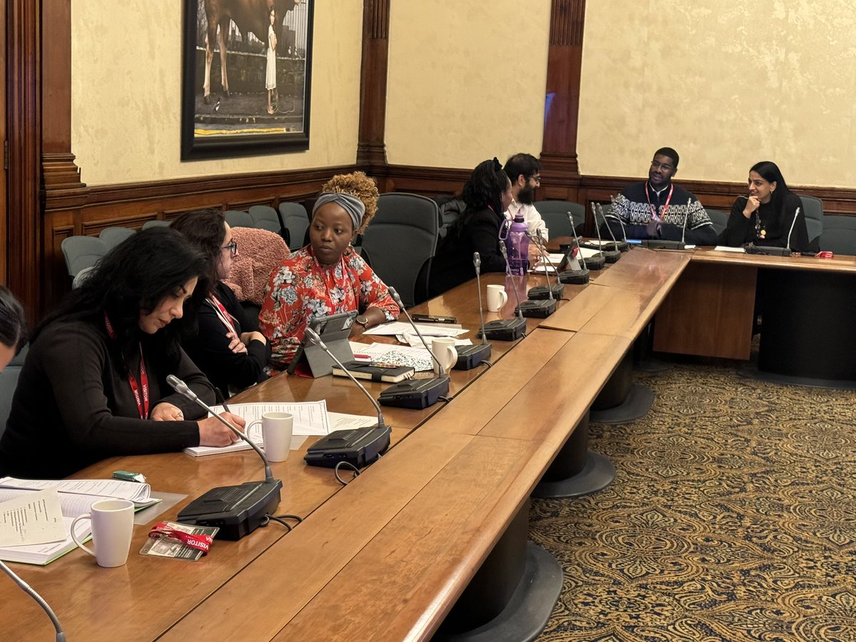 Ms Sekhon (@labinders) on Twitter photo First BAME support into leadership session today. Excited to see where this leads…<a href="/Doug_GCC/">Douglas Hutchison</a> <a href="/BashirFarasha/">Farasha Bashir</a> <a href="/AujlaNatasha/">Natasha Aujla</a> . Thank you to Jem HT <a href="/AnnetteStreetPS/">Annette Street PS</a> for your very valuable input. U inspired us all thinking about vision and values 😃 First BAME support into leadership session today. Excited to see where this leads…<a href="/Doug_GCC/">Douglas Hutchison</a> <a href="/BashirFarasha/">Farasha Bashir</a> <a href="/AujlaNatasha/">Natasha Aujla</a> . Thank you to Jem HT <a href="/AnnetteStreetPS/">Annette Street PS</a> for your very valuable input. U inspired us all thinking about vision and values 😃