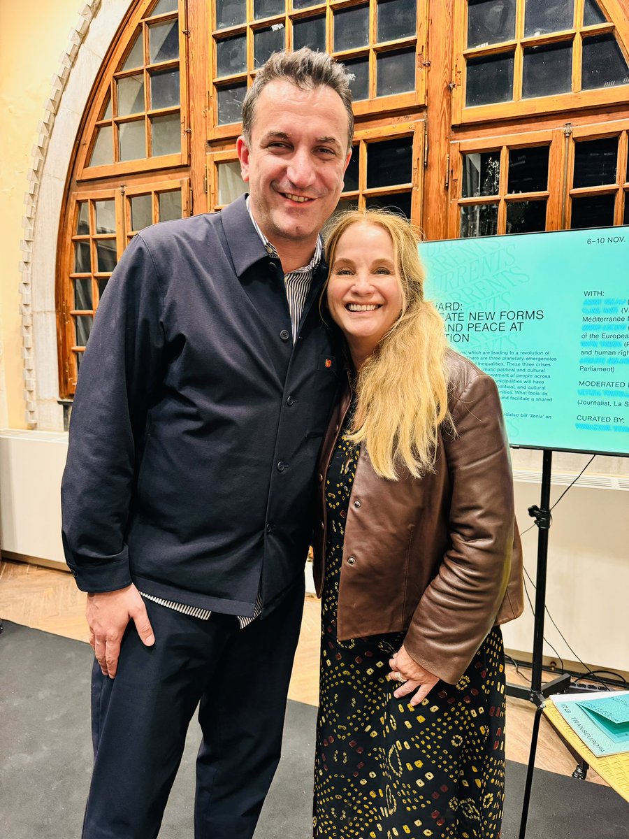 Clare Hart💙💛 tweet media