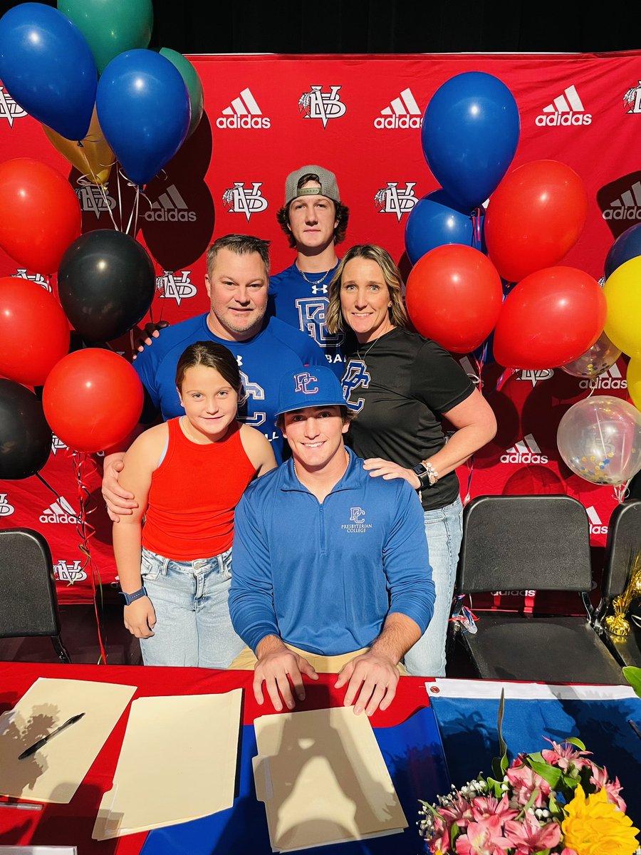 Official ✍️! Thank you for the opportunity, and everyone who got me here. #gobluehose <a href="/BlueHoseBSB/">Presbyterian College Baseball</a> <a href="/Coach_Pollock/">Elton Pollock</a> <a href="/JohnOneil1414/">John O’Neil</a> <a href="/baseball_vero/">Vero Beach Baseball</a> <a href="/PremierXSports/">Premier Exposure Sports</a> <a href="/TNXL_Baseball/">Brian J. Martinez</a>