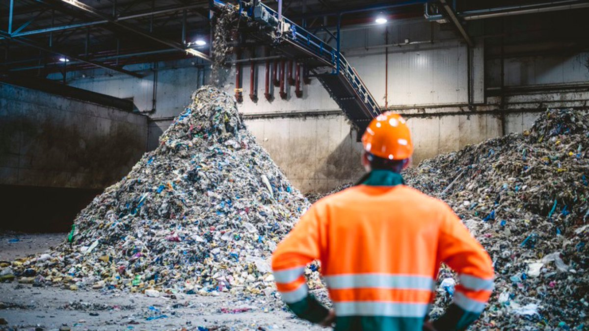 ICCA supports an enabling agreement to tackle plastic pollution and drive a circular economy. Together, we can bridge the waste management gap affecting 2.7B people globally while conserving our natural resources. Learn more about our positions for an effective plastics treaty: