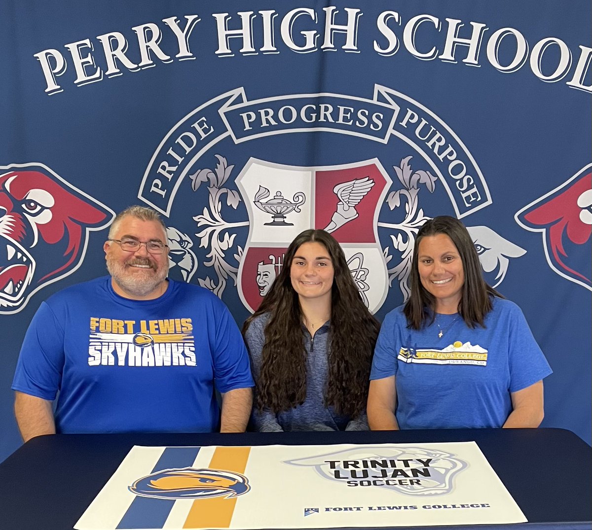 Perry High Athletics (@perry_pumas) on Twitter photo Congrats to Trinity Lujan for her commitment to Fort Lewis College for Soccer!
<a href="/TrinityGK2025/">Trinity Lujan</a> Congrats to Trinity Lujan for her commitment to Fort Lewis College for Soccer!
<a href="/TrinityGK2025/">Trinity Lujan</a>