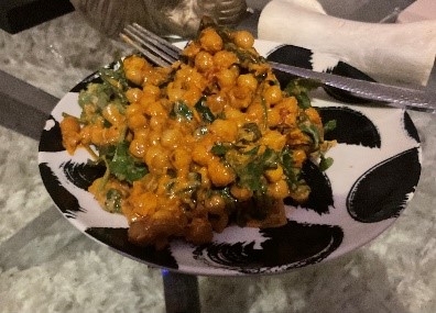 WyrleyAcademy's tweet image. Our Year 7 and Year 8 students have been diving into 'Healthy Eating' this week!. Year 7 whipped up a delicious chickpea curry, while Year 8 mastered the art of Pizza Pinwheels. Both dishes were a hit –healthy and tasty! Mmmmmm… 😋🍛🍕 #HealthyEating #CookingSkills @WINACADTRUST