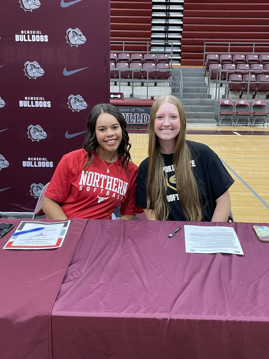 EMHS Lady Dogz Softball tweet media