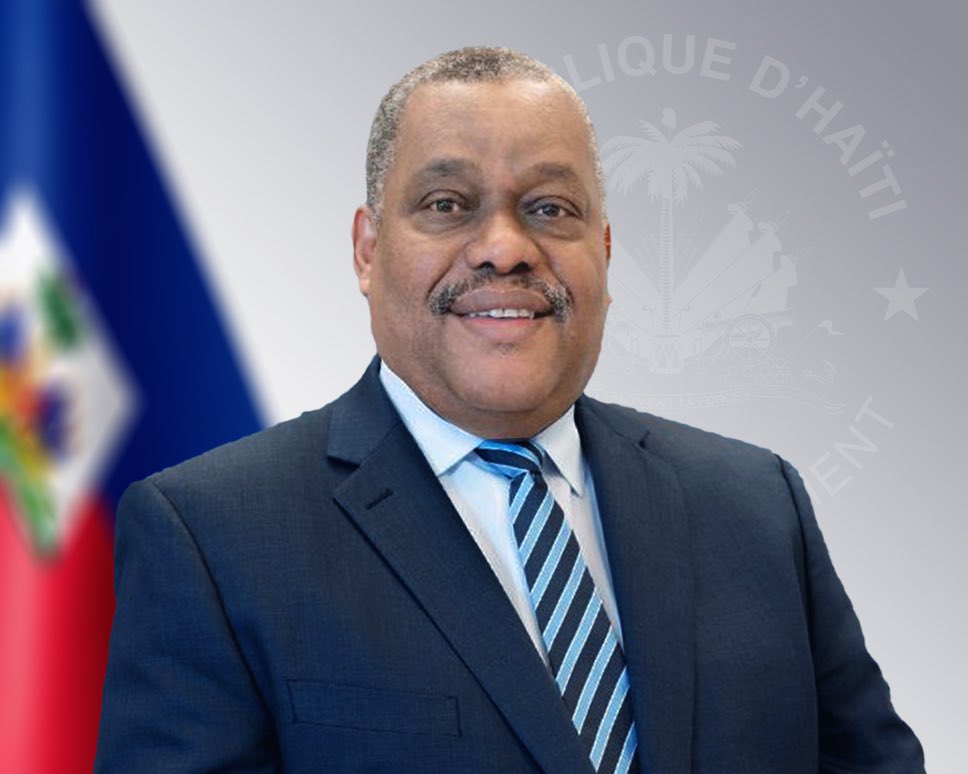 🔵🔴 Erezman tou, <a href="/ConilleGarry/">Garry Conille</a> te gen kouraj pou l te eksprime l nan fowòm Kenskòf la, fas ak kominite entènasyonal la, ki woule l nan farin, ki pa bay majorite nan sa yo te pwomèt, keseswa resous imèn, lajan ak materyèl. M di n sa deja, moun nou pran pou sovè a fè pati de malè