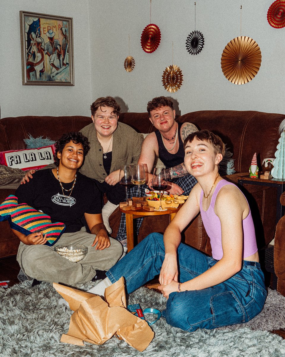 Christmas isn't just one day, it's all those special moments with your loved ones! 🎄🎁

Christmas isn't just one day, it's all of those special moments with your loved ones! 🎄🎁

Celebrate the beauty of your chosen family ​this festive period 🏳️‍⚧️​❄️