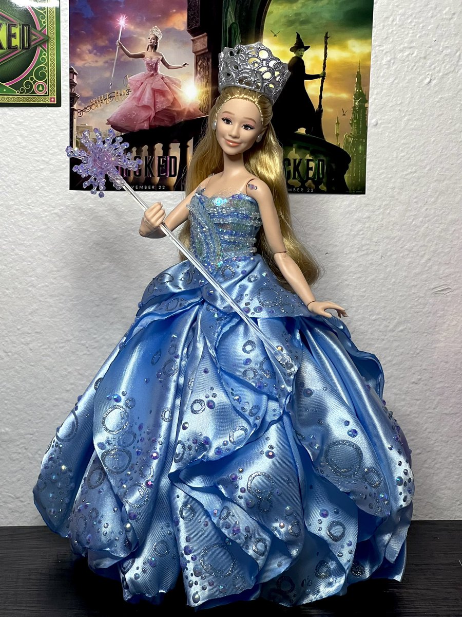 glindas bubble dress from the movie but blue!! i love how she turned out  and am so proud of the outcome