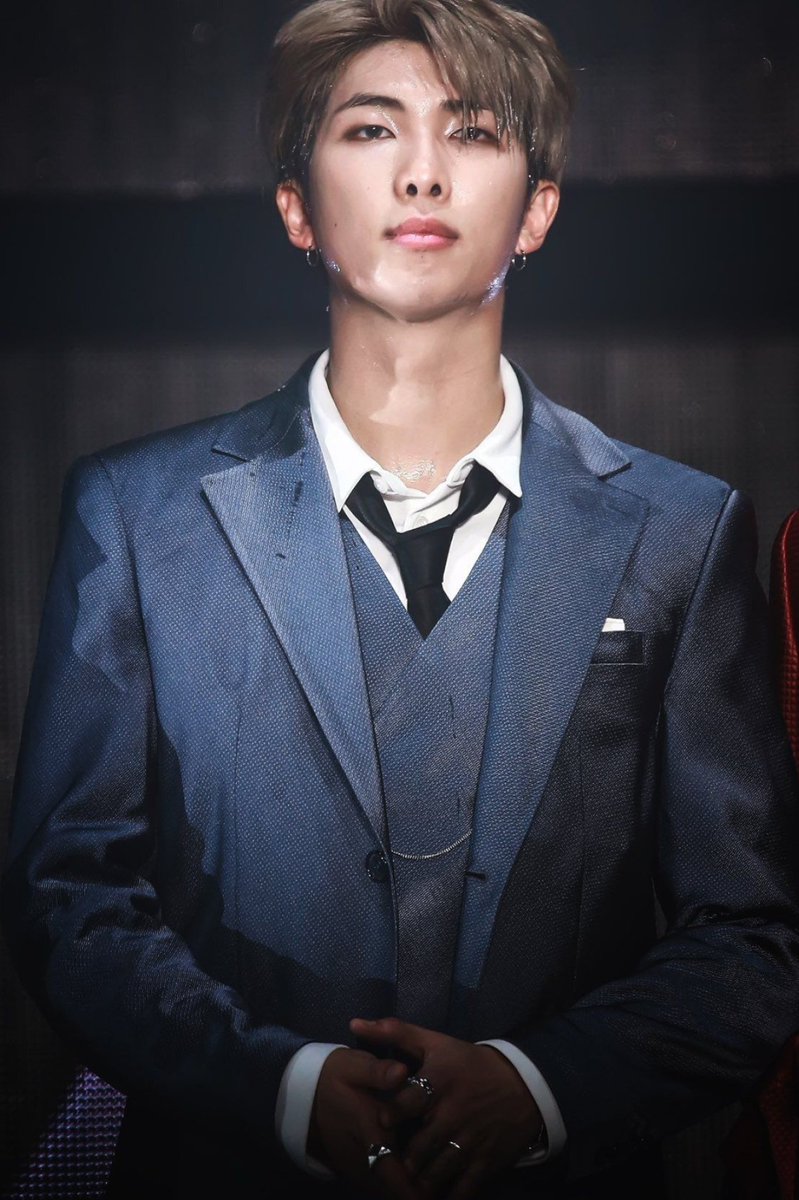Round 2: Day 12- How many votes can we get for RM today? Lowercase and uppercase are both accepted!

I vote for #rm at #2024MAMAVOTE