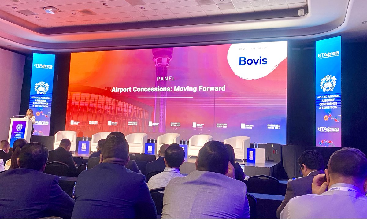 bovismx's tweet photo. Emocionados de haber patrocinado uno de los paneles en donde se habló del avance de las concesiones aeroportuarias y las mejores prácticas operativas, destacando las estrategias de crecimiento de infraestructura en @ACI_LAC #ACI_LACGDL https://t.co/H78biVfSoH