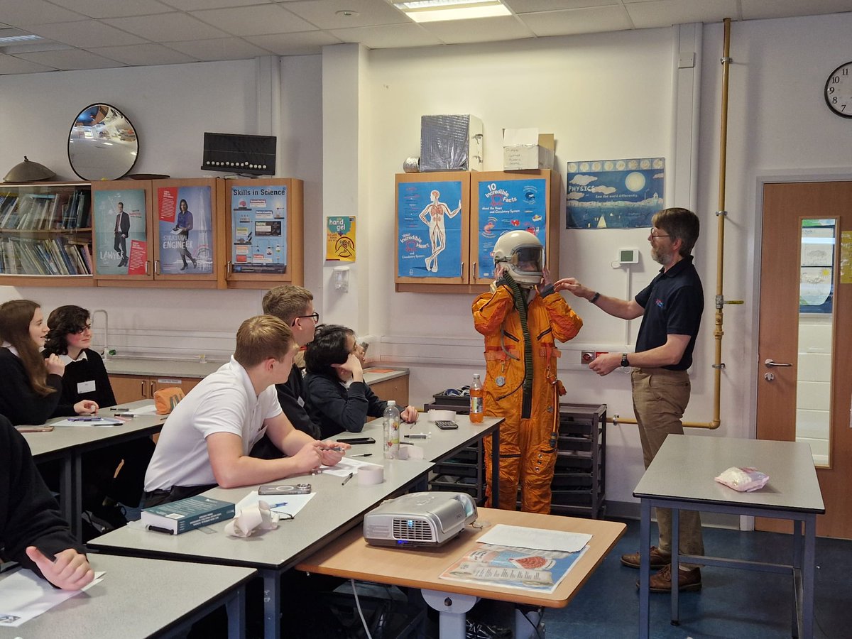 BHSscience tweet media