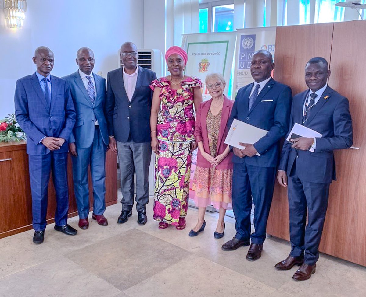 CongoUnfpa's tweet image. 13 Novembre 2024, Rencontre fructueuse entre Madame Danièle Landry Mugengana, Représentante Résidente ai de l&apos;UNFPA et Madame Ingrid Olga Ghislaine Ebouka-Babackas, Ministre du Plan de la Statistique et de l&apos;Intégration Régionale du Congo🇨🇬
#RGPH5 #Agenda2063 #CIPD #Data