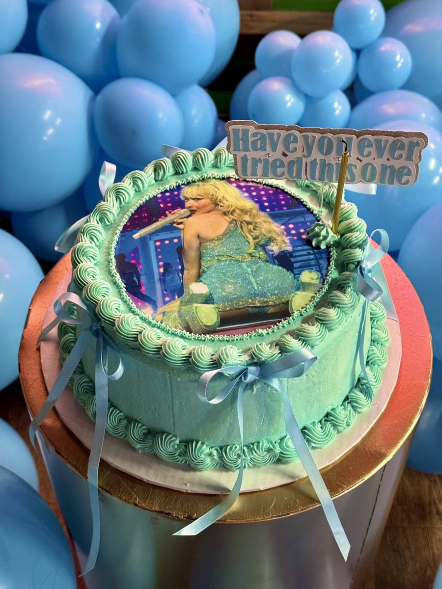 Leonel Pérez tweet media