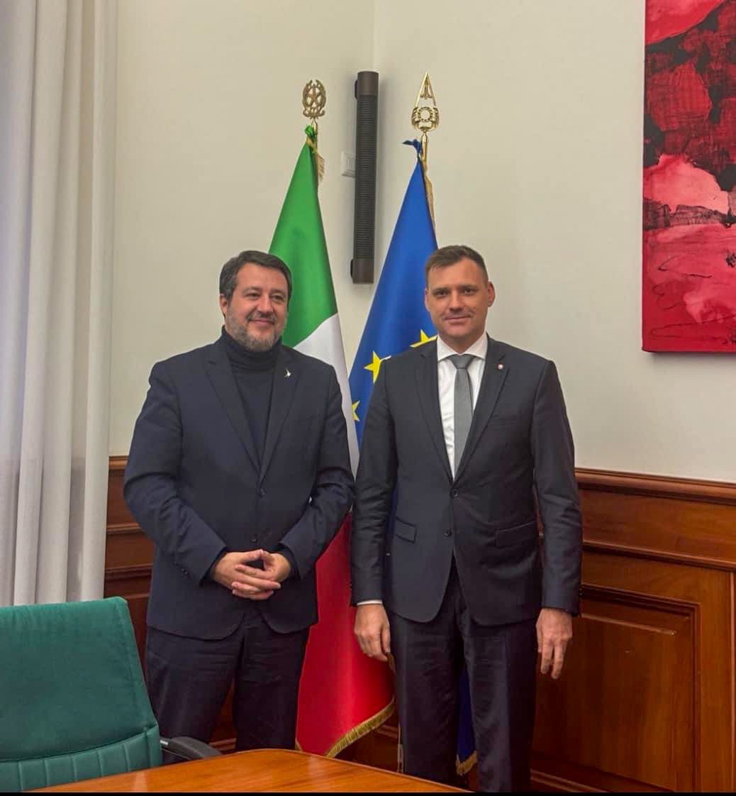 Tomas Taraba - Deputy Prime Minister of Slovakia (@tomas_taraba) on Twitter photo During today's meeting with <a href="/matteosalvinimi/">Matteo Salvini</a>, I thanked the Italian Deputy PM for his unyielding and consistent approach when protecting European borders from illegal migrants, which he implemented while he was Minister of the Interior. We also agreed on a coordinated approach as During today's meeting with <a href="/matteosalvinimi/">Matteo Salvini</a>, I thanked the Italian Deputy PM for his unyielding and consistent approach when protecting European borders from illegal migrants, which he implemented while he was Minister of the Interior. We also agreed on a coordinated approach as