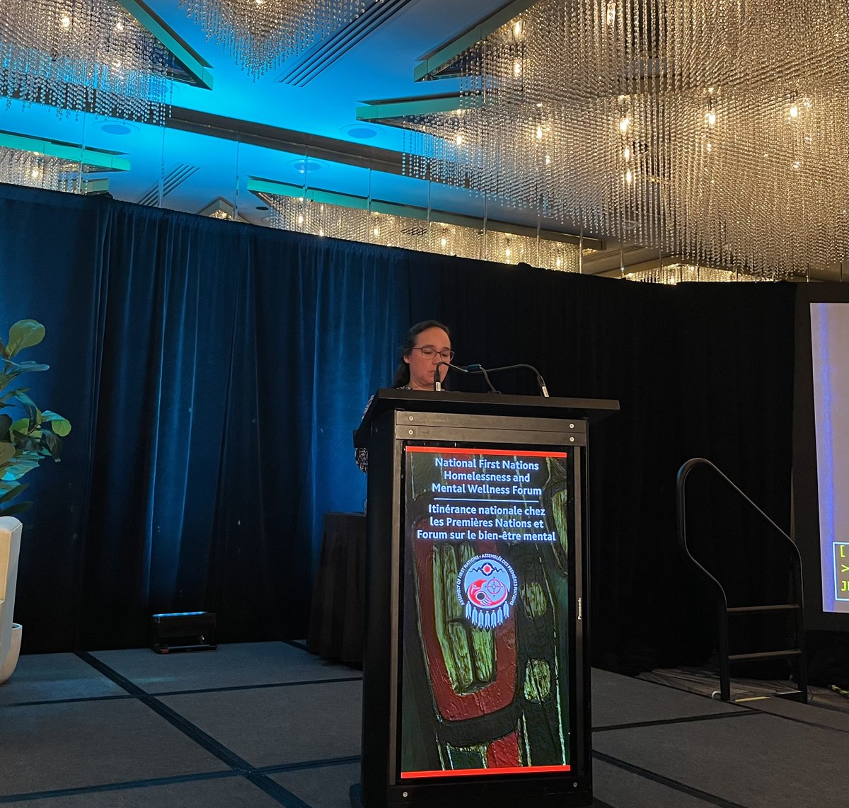 AFN_Updates's tweet photo. 1/ Grace Martineau, AFN Director of Housing and Infrastructure, and Cheyenne Joseph, AFN Director of Health delivered opening remarks to #AFNHomelessnessWellnessForum participants on the importance of developing First Nations-led solutions to mental wellness and homelessness. https://t.co/jm6oCi9SS6